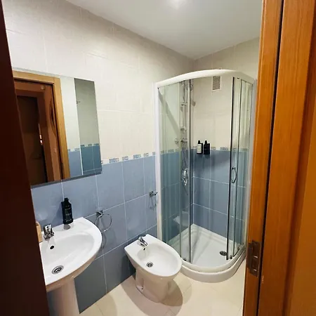 Casa Marazul *